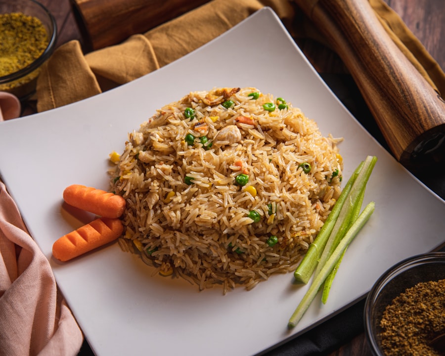 Plato gourmet de arroz emplatado